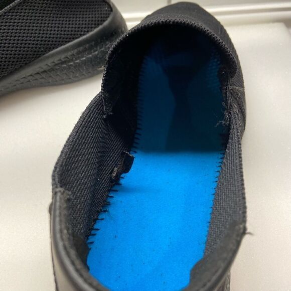 ⭐️FILA Woman’s Mallorca Black Slip On Sneakers 👟 9.5👟 - Picture 3 of 8